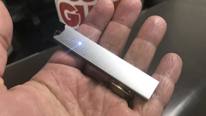 A Juul vaping pen that can be purchased at any 7-Eleven. Post photo.