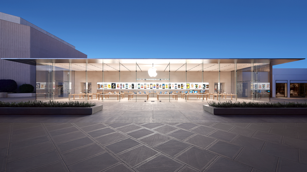 105 000 Taken In Apple Store Heist Palo Alto Daily Post 105 000 Taken In Apple Store Heist Palo Alto Daily Post